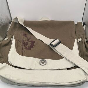 Columbia Messenger Bag